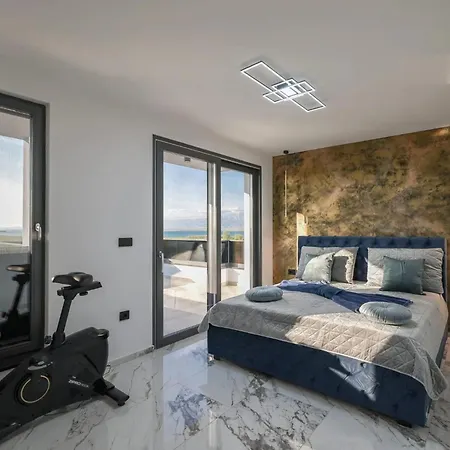 Royal Sands By Interhome *