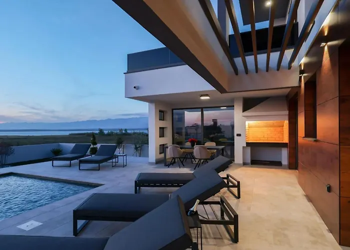 Royal Sands By Interhome Нин